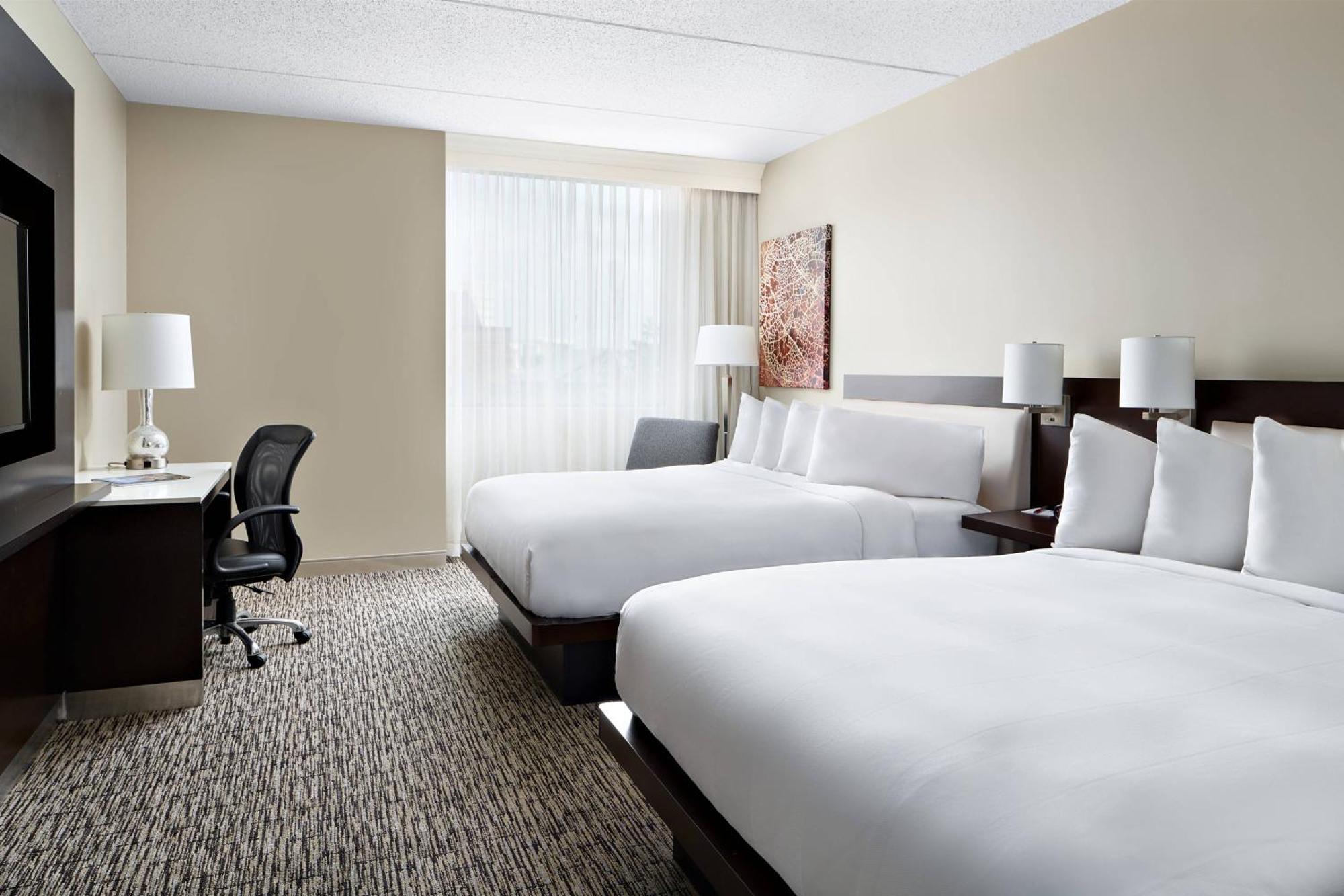 คลีฟแลนด์ แมริออทอีสต์ Hotel Warrensville Heights ภายนอก รูปภาพ